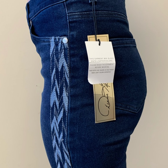 DG2 Jeans size 8 - Picture 6 of 7